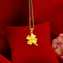 Load image into Gallery viewer, Fashion Alluvial Gold Personality Cute Clover Gold Necklaces Lucky Elegant Simple Gold Chain Women Men Necklace Accessories
