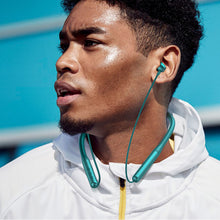 Load image into Gallery viewer, Wireless Bluetooth BS11 Headphones Men and Women Run Sports Sliding Necks into the ear long standing
