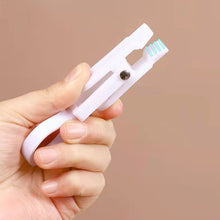 Load image into Gallery viewer, 5pcs Antislip Hat Hanger Clips Windproof Caps Underwear Towel Socks Clips Closet Hats Organizer Bed Sheet Clips

