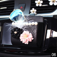 Load image into Gallery viewer, Car Outlet Air Vent Crystal Diamond Crown Trash Box for Auto Mobile Phone Holder Pouch Organizer Hanging Storage Bag
