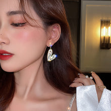 Load image into Gallery viewer, Fashion Women S925 Silver Needle Korean Diamond Inlaid Heart Earrings
