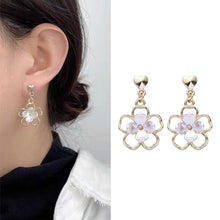 Load image into Gallery viewer, S925 Silver Needle Hollow Flower Earrings Heart Stud Fashion Women Jewelry
