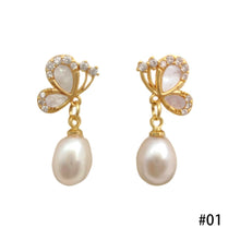Load image into Gallery viewer, Pearl Butterfly Earrings Elegant Ear Stud Earring Women Jewelry Fashion Accessories
