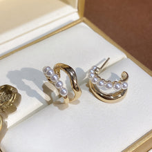 Load image into Gallery viewer, Korea Women Gold Pearl Earrings Jewelry Fashion Accessories
