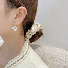 Load image into Gallery viewer, Korean Women Zircon Flower Earrings Fairy Elegance Earring S925 Silver Needle
