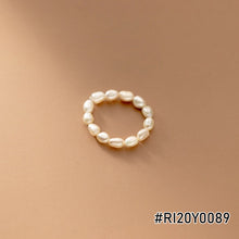 Load image into Gallery viewer, Colorful Freshwater Pearl Crystal Beaded Elastic Rope Ring Cute Handmade Crystal Beads Ladies Ring Ring Jewelry Accessories
