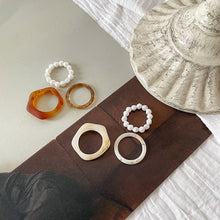 Load image into Gallery viewer, 3pcs/set Simple Geometric Freshwater Pearl Ring White Retro Personality Set Ring Index Beaded Ring Women Girl Beaded Ring Set
