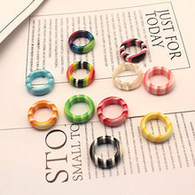 Load image into Gallery viewer, Fashion Tortoiseshell Acrylic Resin Ring Creative Simple Ladies Gradient Contrast Color Ring Women Girls Bracelet Jewelry

