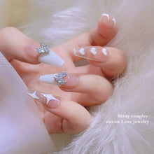 Load image into Gallery viewer, Nail Art Heart Diamond Jewelry Shiny Heart Shaped Zircon Nail Decorative Diamond Accessories Manicure Ornaments

