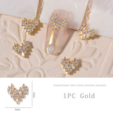 Load image into Gallery viewer, Nail Art Heart Diamond Jewelry Shiny Heart Shaped Zircon Nail Decorative Diamond Accessories Manicure Ornaments
