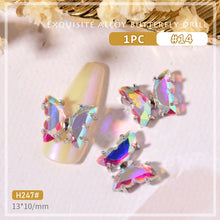 Load image into Gallery viewer, Nail Art Crystal Butterfly Jewelry Gold Edge Metal Rhinestone Three-dimensional Nail Butterfly Jewelry Nail Art Decoration

