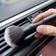 Load image into Gallery viewer, 3Pcs Car Detailing Brush Set Interior Exterior Air Vents Dashboard Cleaning Tools Auto Detail Tool Ultra-Soft Car Detailing Brush Kit
