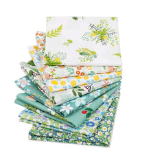 Load image into Gallery viewer, 5-8Pcs 20*25cm Cotton Printed Patchwork Cloth Flower Pattern Material Sewing Crafts Fabric For Diy Doll Clothes Pillowcase Needlework Sewing Quilting Cloth
