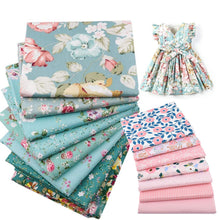 Load image into Gallery viewer, 7/8Pcs 20*25cm Cotton Printed Patchwork Cloth Flower Pattern Material Sewing Crafts Fabric For Diy Doll Clothes Pillowcase Needlework Sewing Quilting Cloth
