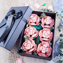 Load image into Gallery viewer, Building Block Bouquet Rose Tulips Building Blocks Toy Valentine's Day Gift Assembled Building Blocks Puzzle Thanksgiving Gift Girl Toy
