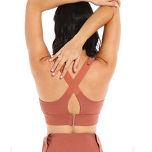 Load image into Gallery viewer, Women Sports Bras Tights Crop Top Yoga Vest Front Zipper Plus Size Adjustable Strap Shockproof Yoga Fitness Athletic Brassiere
