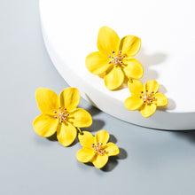 Load image into Gallery viewer, 1 Pair Personality Trend Multicolor Double Layer Flower Stud Earrings Simple Sweet Earrings Women Earrings Jewelry Gifts
