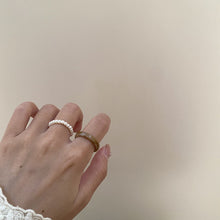 Load image into Gallery viewer, 2pcs/set Vintage Beaded Ring Summer Simple Open Rice Beads Imitation Pearls Ring Women Jewelry Gifts Accessories
