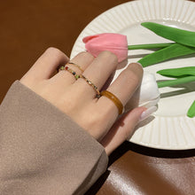 Load image into Gallery viewer, 4pcs/set Fashion Vintage Personality Beaded Ring Summer Simple Resin Rice Beads Ring Women Jewelry Gifts Accessories
