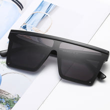 Load image into Gallery viewer, Outdoor UV Protection Sunshade One-piece Gradient Glasses Vintage Fashion Square Sunglasses Male Female
