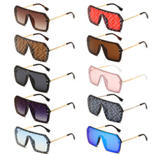 Load image into Gallery viewer, Newly Outdoor Sunglasses Large Frame Square UV400 Male Female Sun Glasses Fashion One-piece Eyewear
