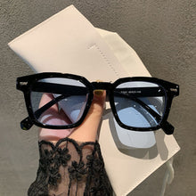 Load image into Gallery viewer, Multicolor Women Small Frame HD Sunglasses Summer Anti-UV Sunscreen Fashion Trend Sun Eyewear
