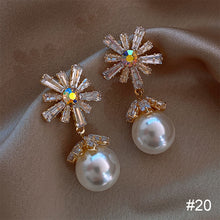 Load image into Gallery viewer, Temperament High-end Pearl Stud Earrings Zircon Earrings Fashion Simple Accessories Jewelry for Women
