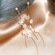 Load image into Gallery viewer, Butterfly Asymmetric Stud Earrings Flower Fringe Earrings Creative Simple Accessories Jewelry for Women
