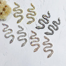 Load image into Gallery viewer, 2pcs Diamond Alloy Snake Nail Art Jewelry Three-dimensional Nail Diamond Jewelry Shiny Metal Nail Art Decoration Nail Ornaments
