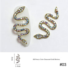 Load image into Gallery viewer, 2pcs Diamond Alloy Snake Nail Art Jewelry Three-dimensional Nail Diamond Jewelry Shiny Metal Nail Art Decoration Nail Ornaments
