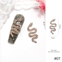 Load image into Gallery viewer, Small Diamond Alloy Snake Nail Art Jewelry Shiny Three-dimensional Metal Nail Stickers Nail Art Decoration
