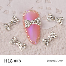 Load image into Gallery viewer, Bow Nail Art Jewelry Pearl Diamond Jewelry Rhinestone Shiny Nail Ornament Nail Art Decoration Manicure Accessories
