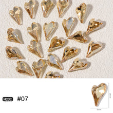 Load image into Gallery viewer, Love Nail Art Jewelry Crystal Diamond Shiny Point Bottom Crooked Peach Heart Nail Art Decoration Nail Accessories
