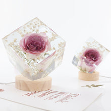 Load image into Gallery viewer, Geometric Cube Shape Silicone Mold DIY Desk Decoration Ornament Craft Mould Mirror Effect Crystal Mold Eposy Tool
