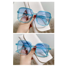 Load image into Gallery viewer, Gradient Square Frame Sunglasses Trend UV Protection Retro Sunglasses Fashion Women Sunglasses Outdoor Glasses
