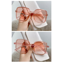Load image into Gallery viewer, Gradient Square Frame Sunglasses Trend UV Protection Retro Sunglasses Fashion Women Sunglasses Outdoor Glasses
