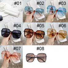 Load image into Gallery viewer, Gradient Square Frame Sunglasses Trend UV Protection Retro Sunglasses Fashion Women Sunglasses Outdoor Glasses
