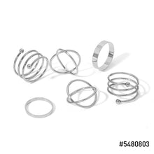 Load image into Gallery viewer, 7pcs/set Fashion Black Knuckle Ring Creative Chain Open Ring Personality Simple Cool Multi-layer Women Combination Set
