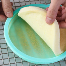 Load image into Gallery viewer, 4inch/6inch Silicone Layered Cake Round Shape Baking Pastry Tool DIY Desserts Making Mould Silicone Pan Bakeware Tool
