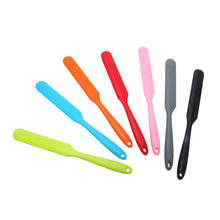 Load image into Gallery viewer, Kitchen Silicone Cream Butter Cake Spatula Scraper Cake Cream Scraper Nonstick Butter Spatula Brush Mixer Cake Baking Tools
