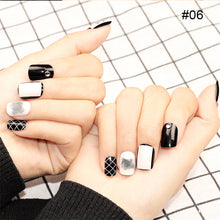 Load image into Gallery viewer, 24pcs/set Multicolor Nail Pieces Fashion Fake Nail Patches Removable Fake Nails Extensions Nail Art Accessories
