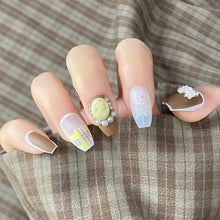 Load image into Gallery viewer, 24pcs/set Multicolor Nail Patches Popular Nail Pieces Removable Fake Nails Extensions Nail Art Accessories
