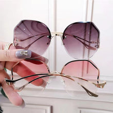 Load image into Gallery viewer, Frameless Sunglasses Fashion Simple Sunglasses UV Protection Personality Sunglasses Women Sunglasses Outdoor Glasses
