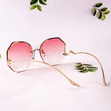 Load image into Gallery viewer, Frameless Sunglasses Fashion Simple Sunglasses UV Protection Personality Sunglasses Women Sunglasses Outdoor Glasses
