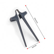 Load image into Gallery viewer, 1Pc Hands-free Snack Chopstick Play Games Finger Chopsticks Easy to Use Plastic Multifunctional Snack Clip Convenient Tong for Gaming
