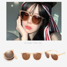 Load image into Gallery viewer, Polarized Foldable Sunglasses Folding Glasses With Case Men Women Mirrored Sun Glasses Folded Super Ultra Light Sunglasses
