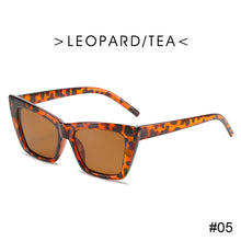 Load image into Gallery viewer, Women Simple Sunglasses UV Protection Retro Sunglasses Fashion Sunglasses Outdoor Travel Sunglasses
