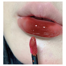 Load image into Gallery viewer, 7 Colors Small Square Lip Oil Transparent Lip Gloss Moisturizing Mirror Lip Glaze Lipstick Lips Makeup Cosmetic

