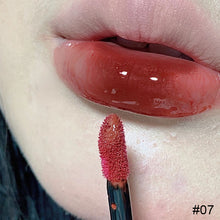 Load image into Gallery viewer, 7 Colors Small Square Lip Oil Transparent Lip Gloss Moisturizing Mirror Lip Glaze Lipstick Lips Makeup Cosmetic
