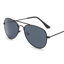 Load image into Gallery viewer, Fashion Colorful Children Sunglasses Color Reflective Children Sunglasses Kids Personality Sunglasses for Outdoor Activities
